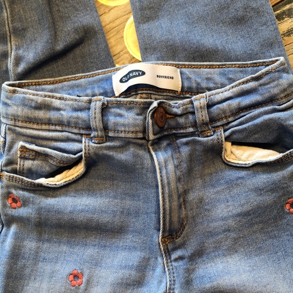 Old Navy Boyfriend Jeans for Kids - Picture 6 of 7